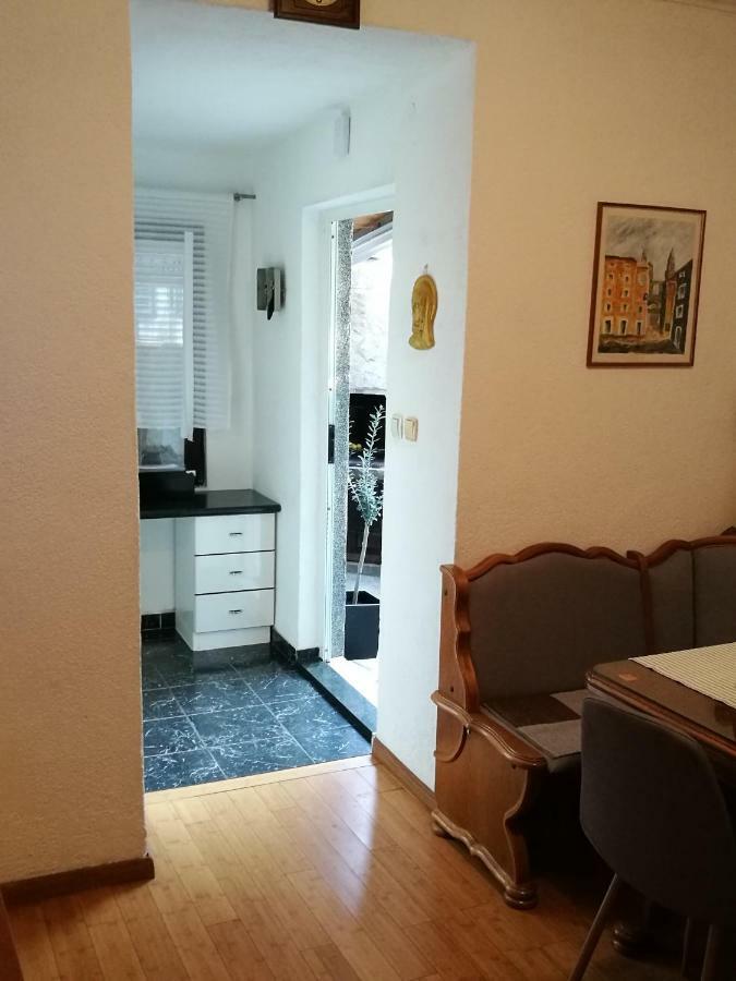 Radun Appartement Split Buitenkant foto